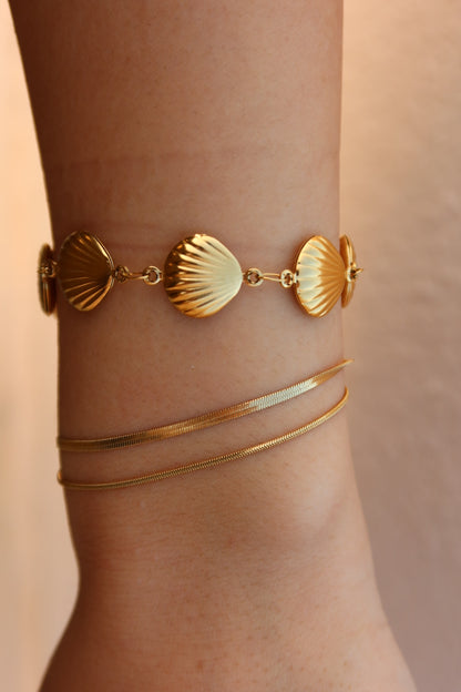 She Sells Seashells Bracelet