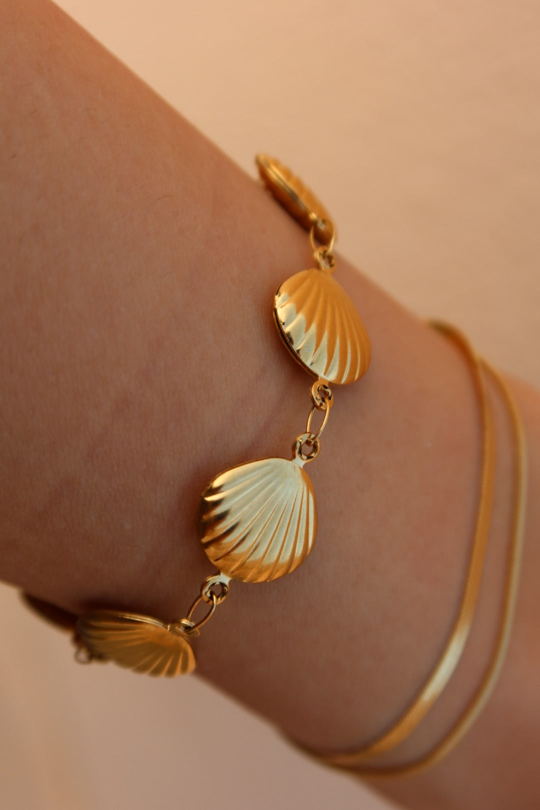 She Sells Seashells Bracelet